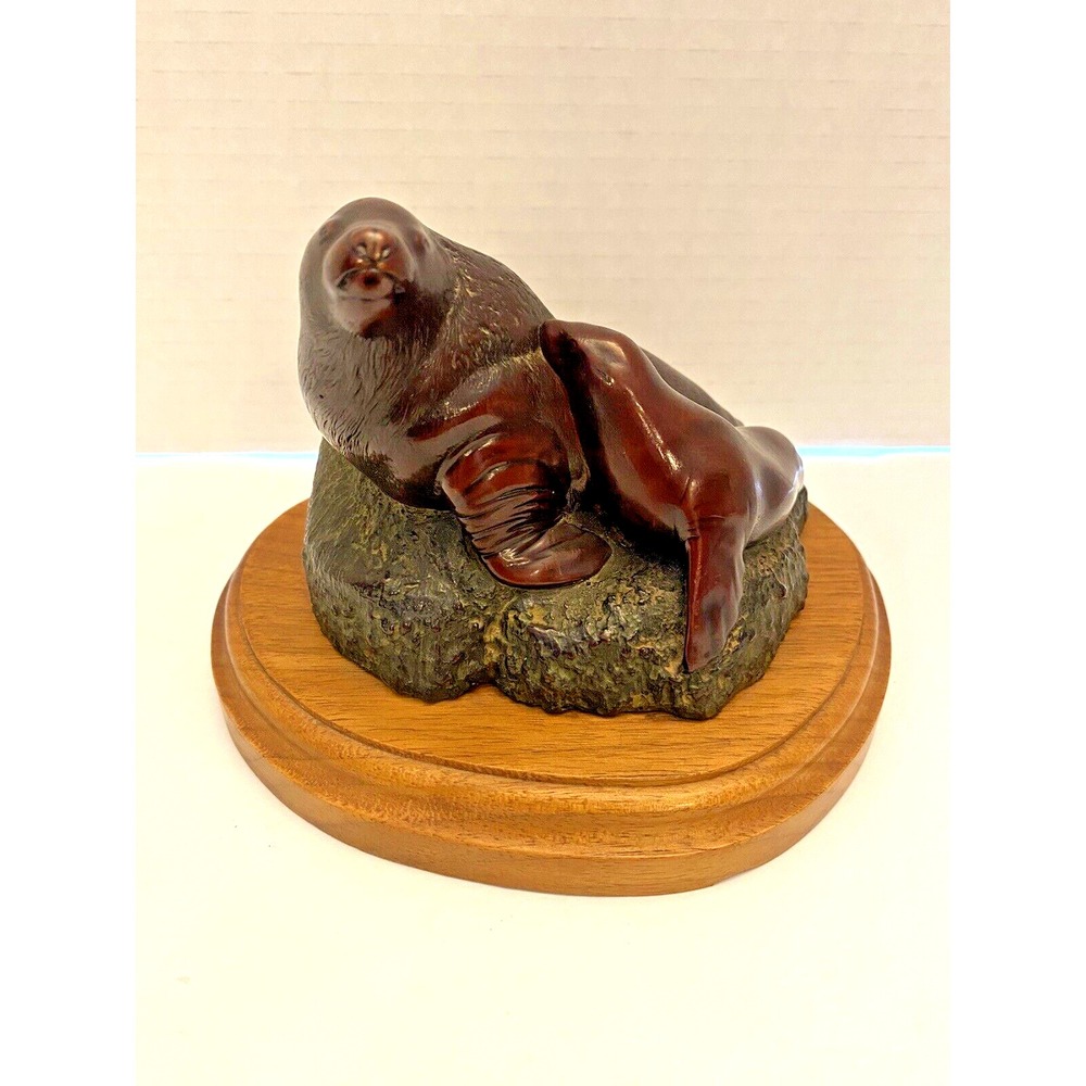 Sea Lion Seal Boma Canada Sculpture Figurine Mom and Baby on Rock